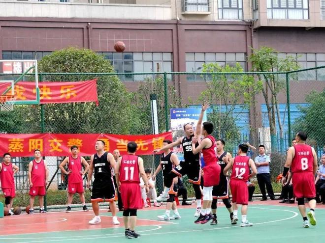 辽篮战胜四川！38比21犯规争议！杨鸣霸气表态，第四外援空降